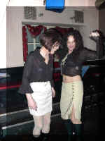 Georgette und Vanessa auf der Tanzflche